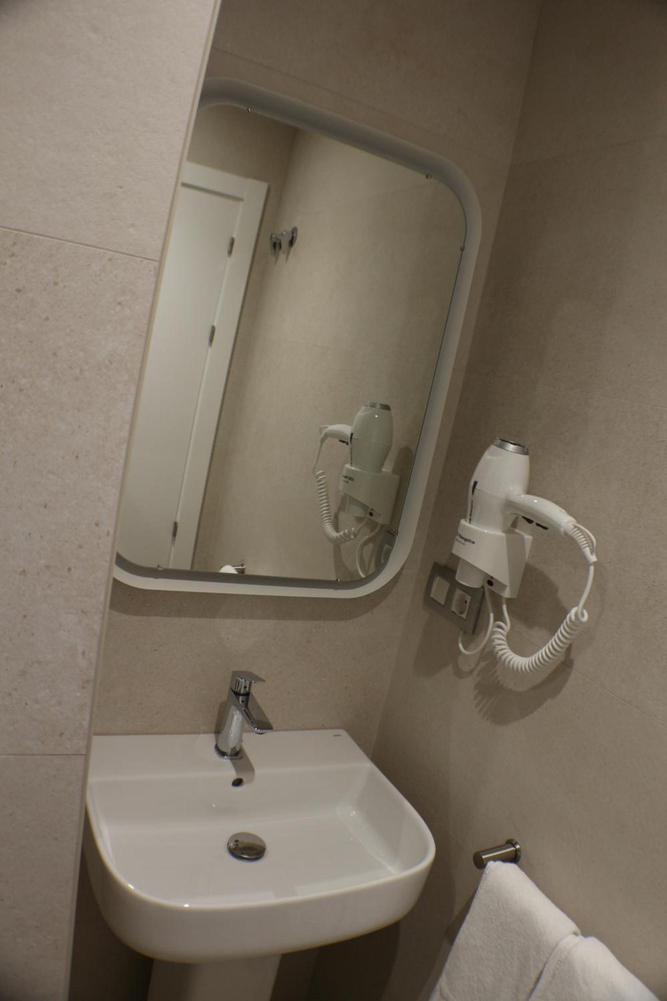 Apartamentos Picos De Europa Santander Luaran gambar