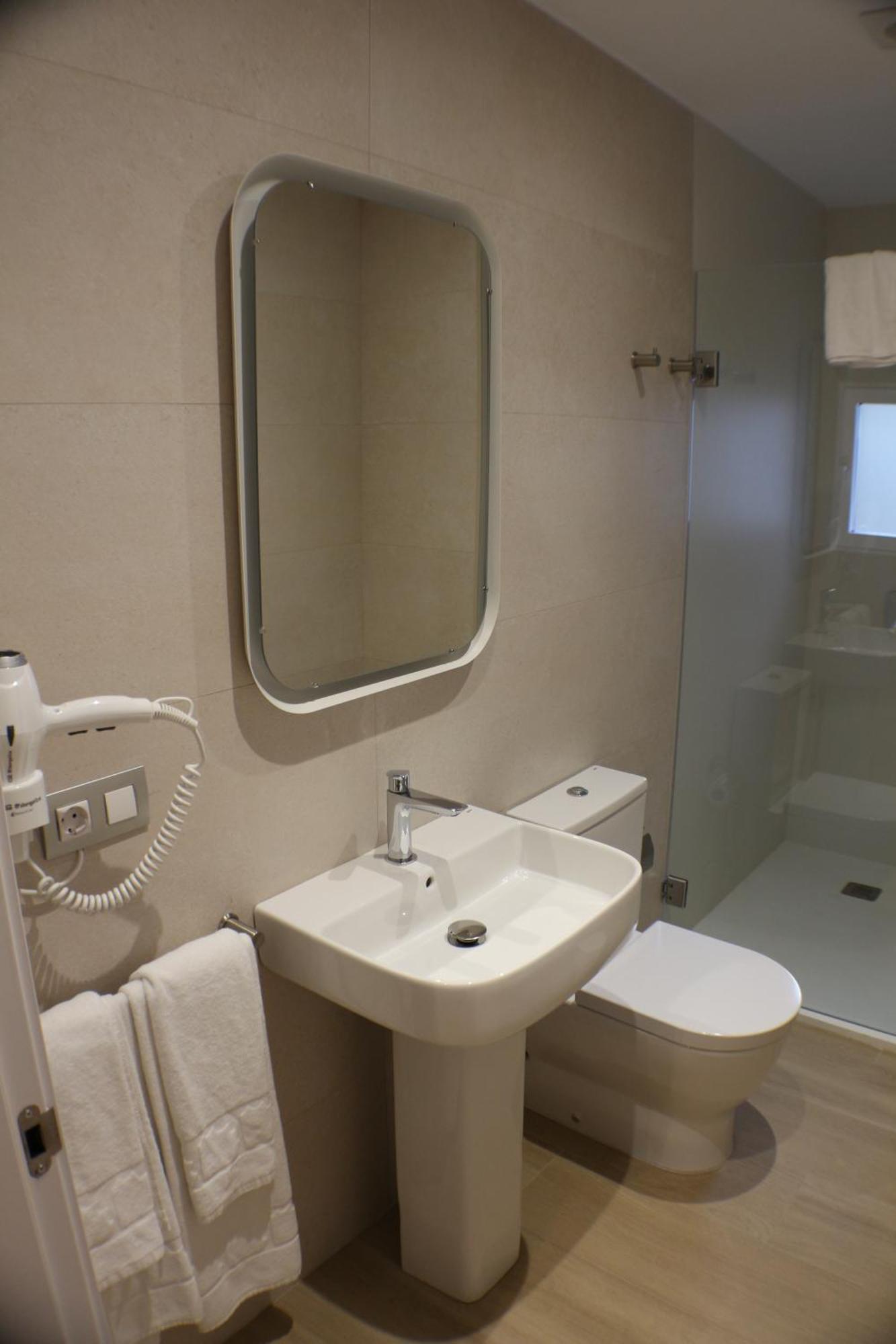 Apartamentos Picos De Europa Santander Luaran gambar